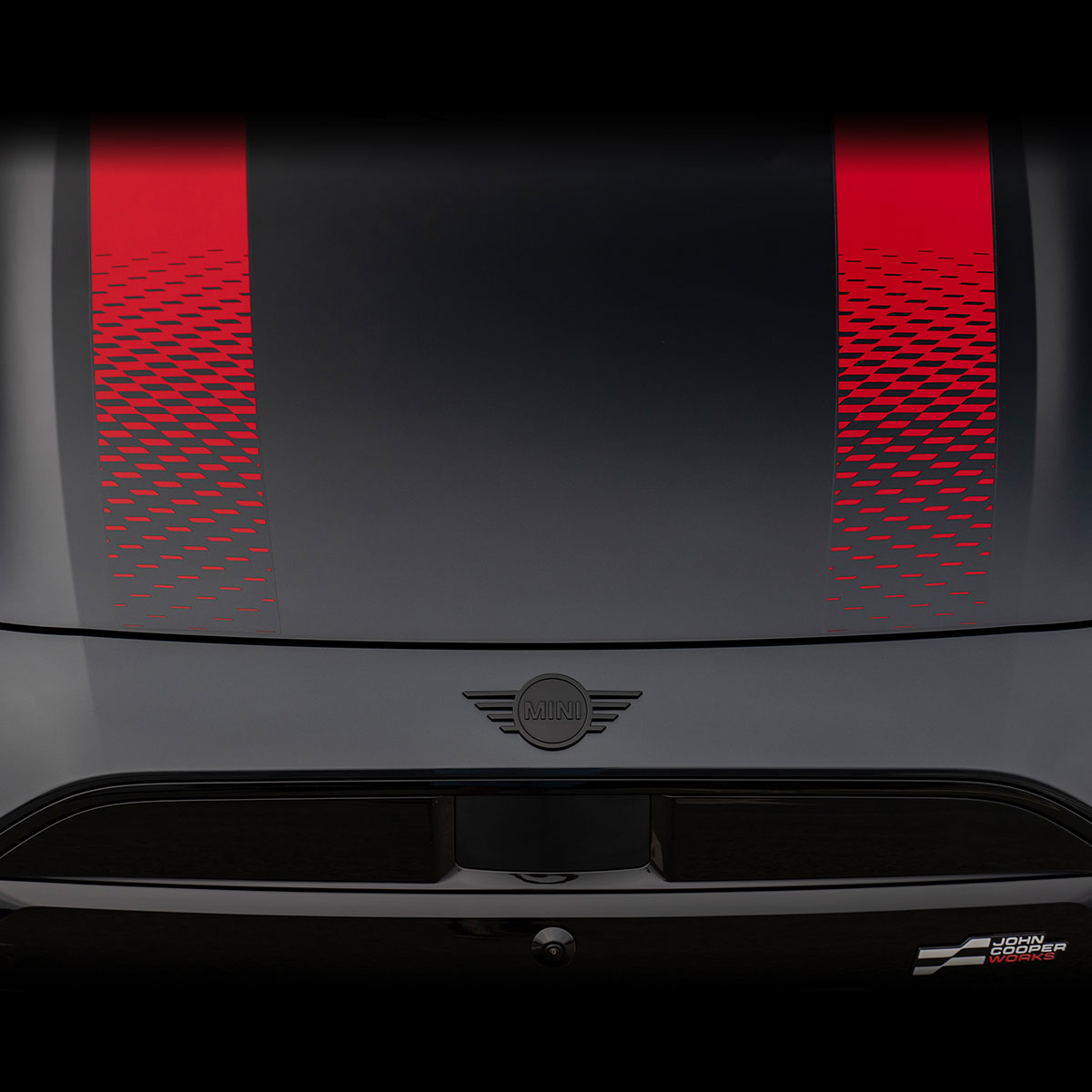MINIMALIST TO THE MAX. ALL-NEW ELECTRIC MINI COOPER.